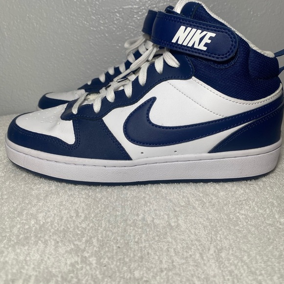 Nike Blazers- navy and white size 6Y - Picture 8 of 8